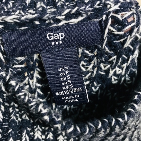 GAP Turtleneck Sweater - Picture 5 of 6